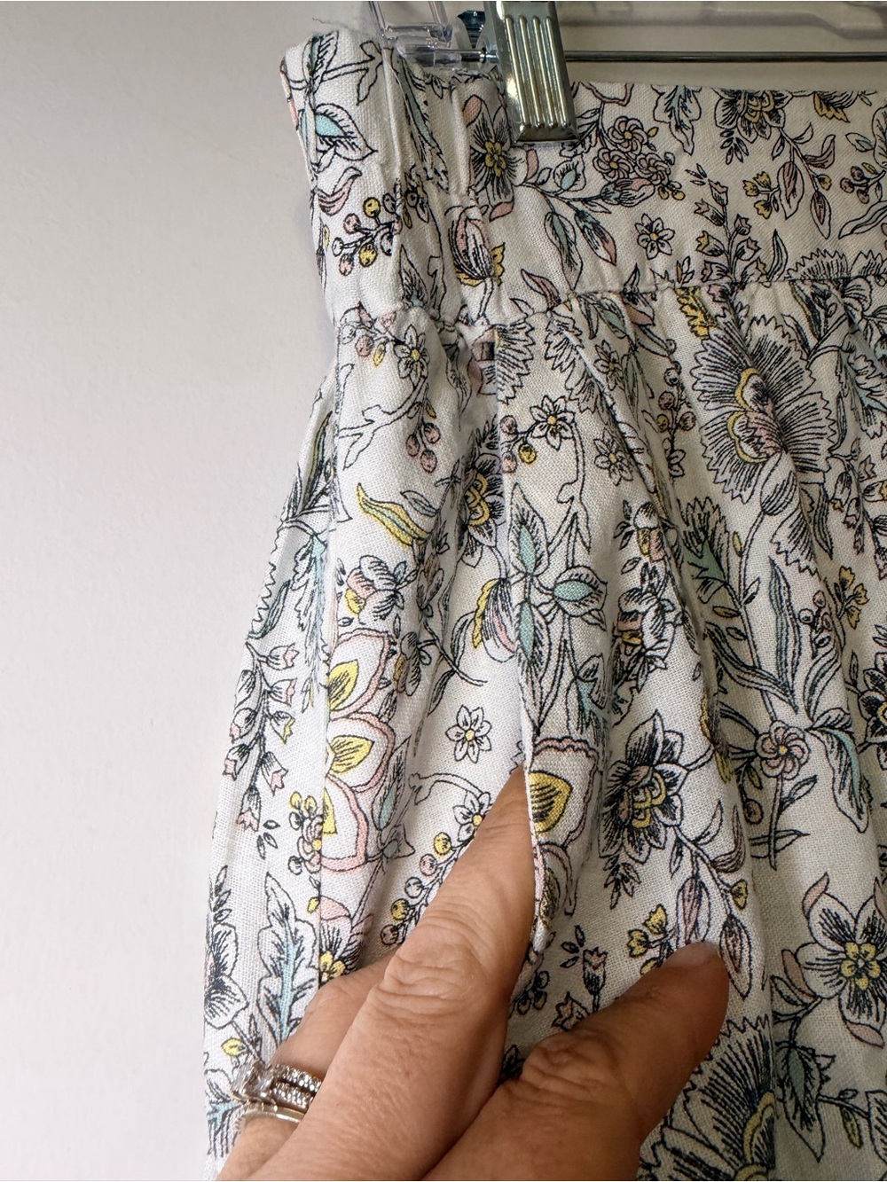LOFT Outlet Linen Blend Floral Elastic Waist A-Line Skirt with Pockets Size L - Picture 2 of 7